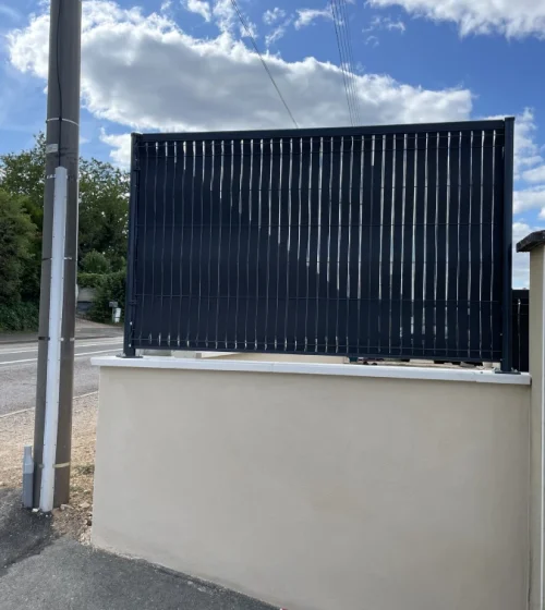 7- Clôture façade après travaux